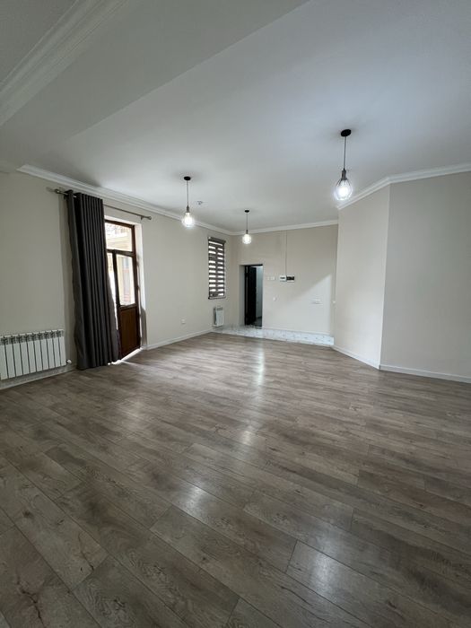 Аренда ОФИС 120 м² Шота Руставелли B&B недорого