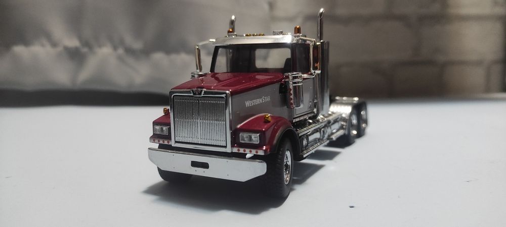 Метални модели мащаб 1:50