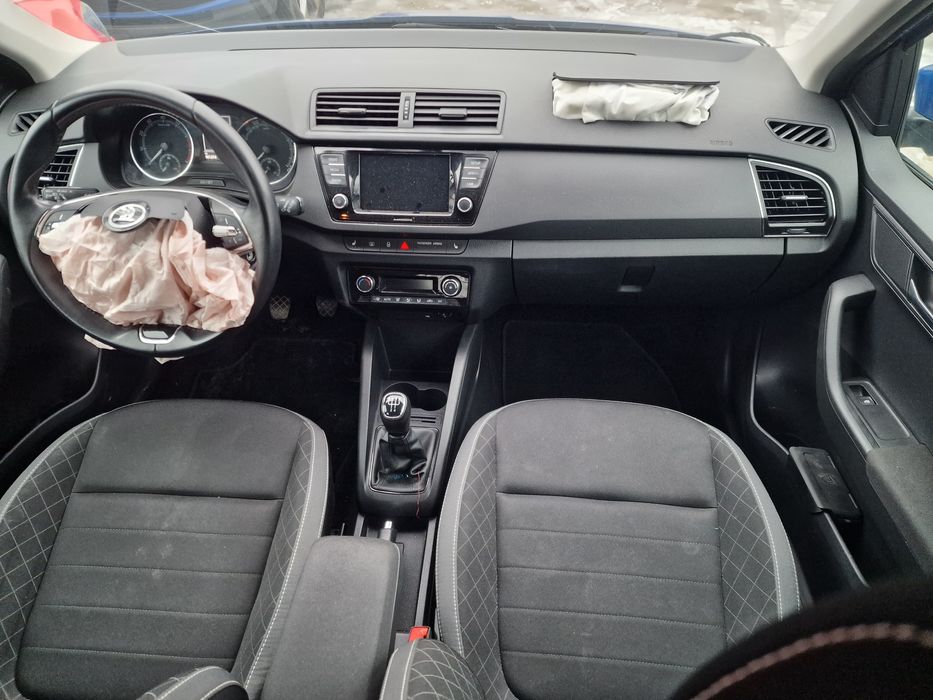 Skoda fabia 2021 avariat