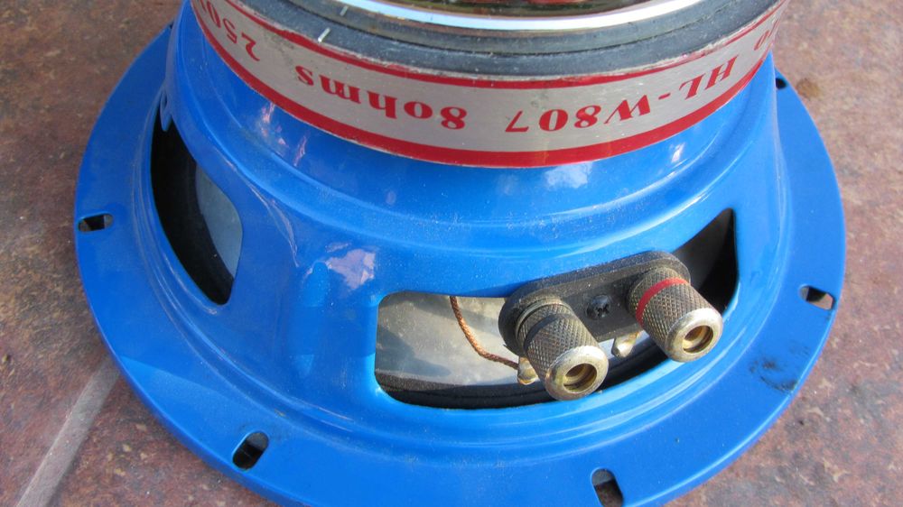 Difuzoare 250w adevarati excelente calitate