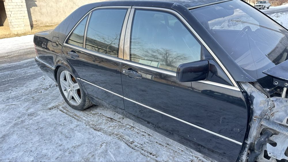 Mercedes-Benz w 140 капот