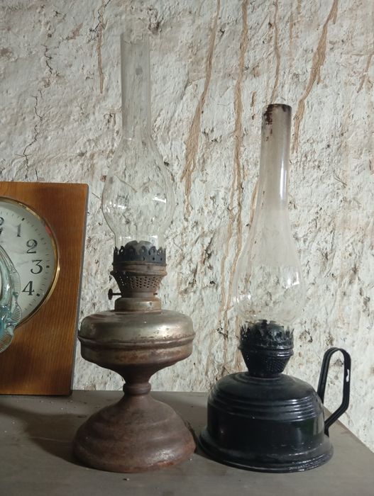 Киросиновые лампы старинные 2 штуки