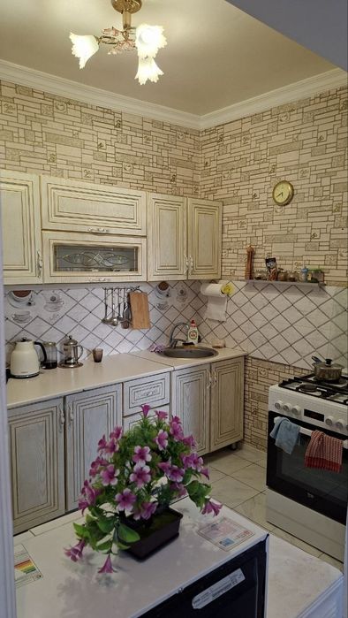 Продаю квартиру с ремонтом и обстановкой