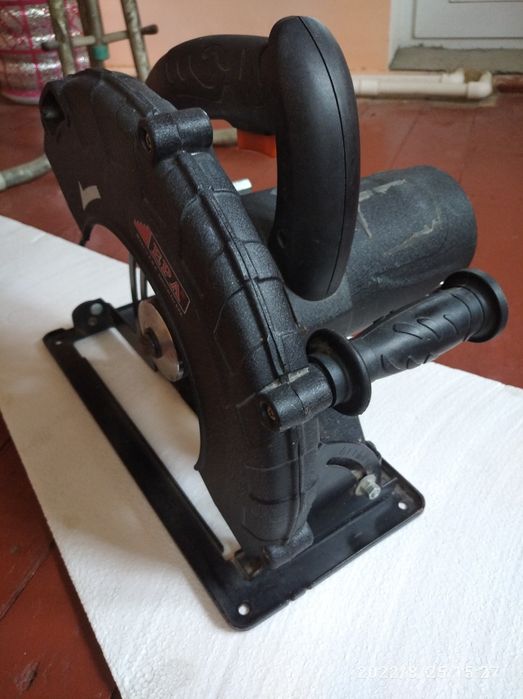 Sirkulyar pila EPA 235mm