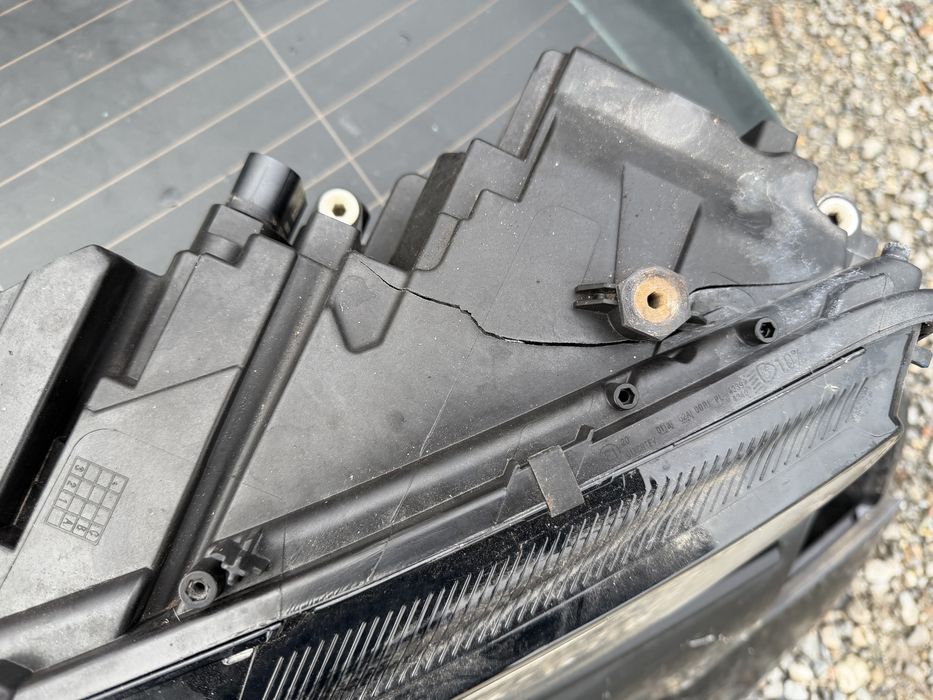 Full LED предни фарове за Skoda Octavia 3 Facelift !