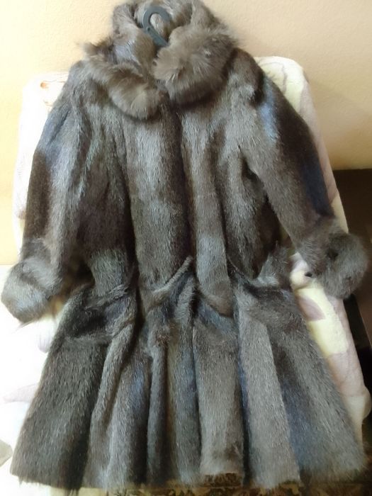 Шуба нутриевая новая