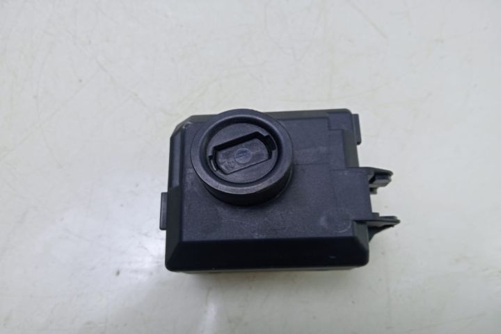 Contact  cu cheie A2469053903 Mercedes-Benz B-Class W246