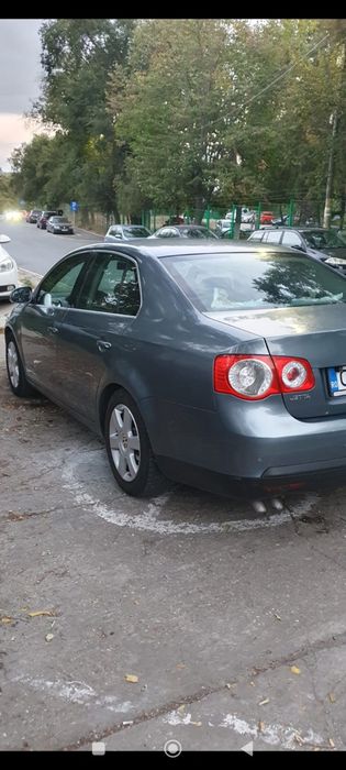 VW Jetta 1.6 mpi bse