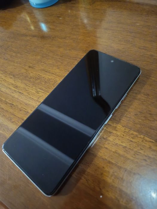 Tecno Pova 5 / Отличное состояние / Мощный телефон