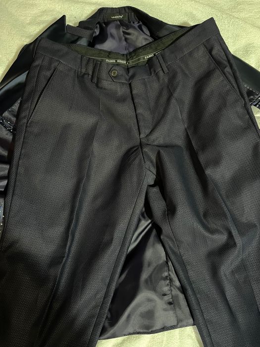 Мъжки костюм, Размер-52, цвят лилав