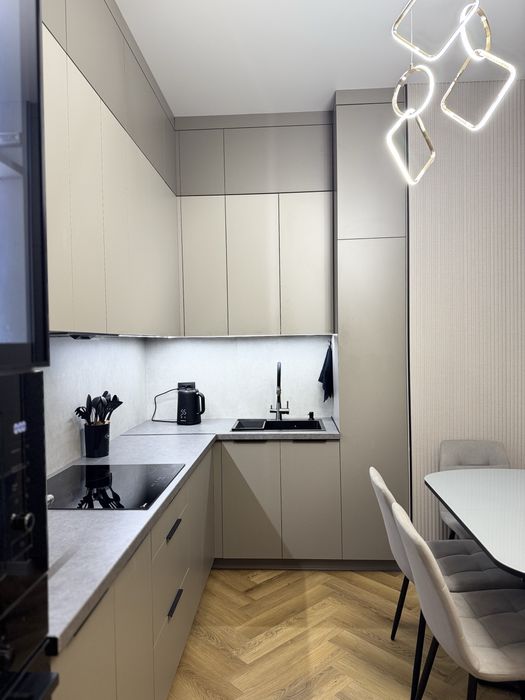 Продам квартиру двухкомнатную