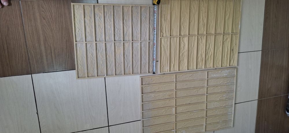 Полиуретановая форма для гипсовой плитки