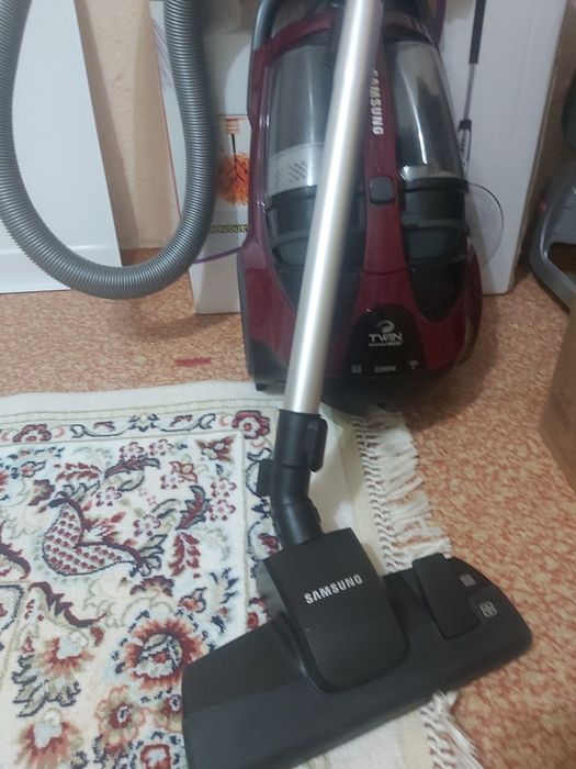 Продам пылесос Самсунг