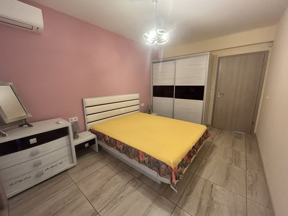 Дава се под наем Тристаен апартамент в Пловдив, Захарна фабрика - 92 кв.м за 612 € - Снимка #12