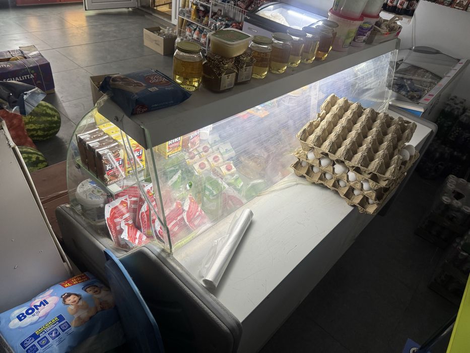 Холодильник для магазина