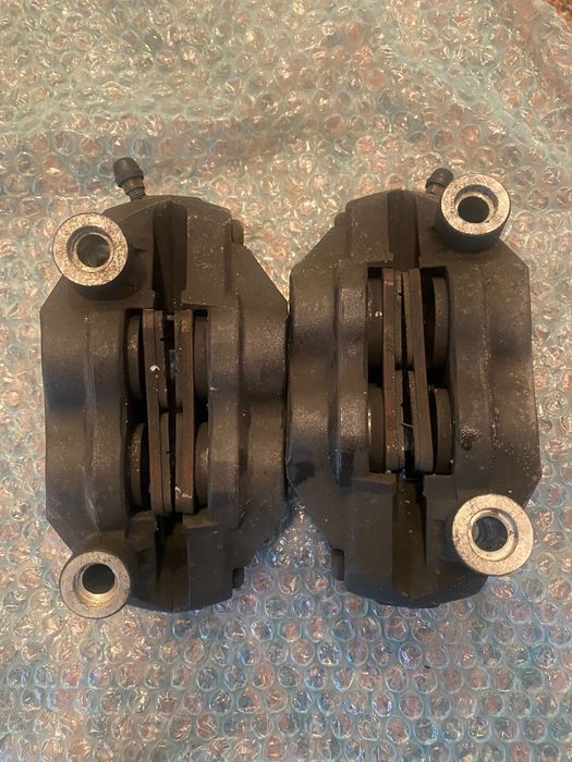 Спирачни предни апарати от сузуки к8 1000