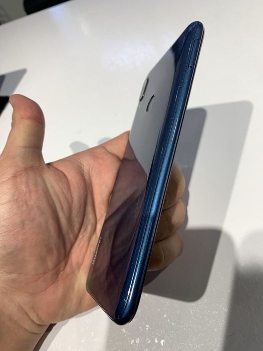 Телефон Huawei Y6,2019г