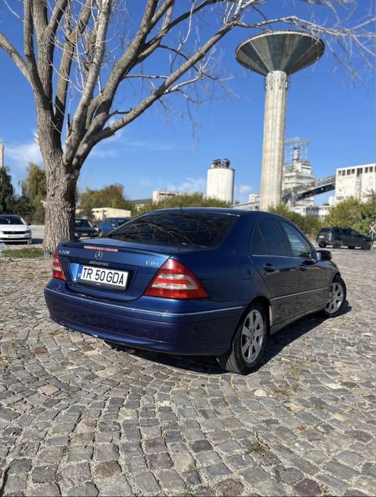 Mercedes benz c class w203