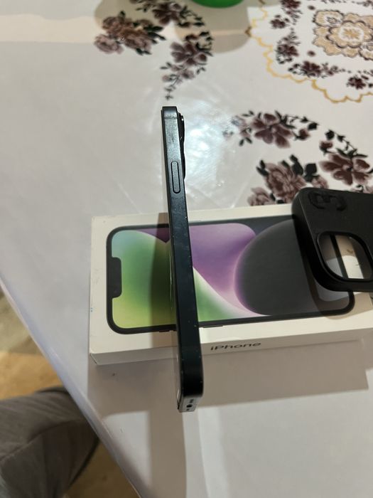 Iphone 14 в отличном сост