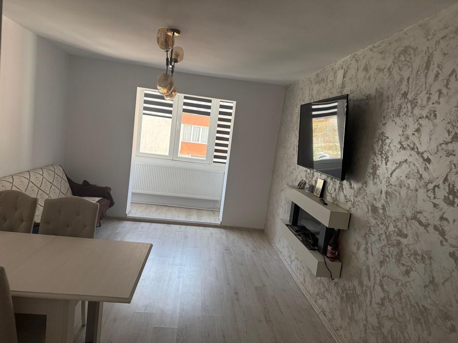 Apartament busteni 3 camere