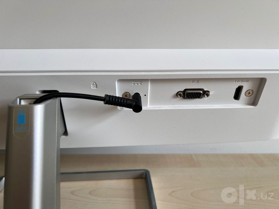 HP M24fw FHD Monitor
