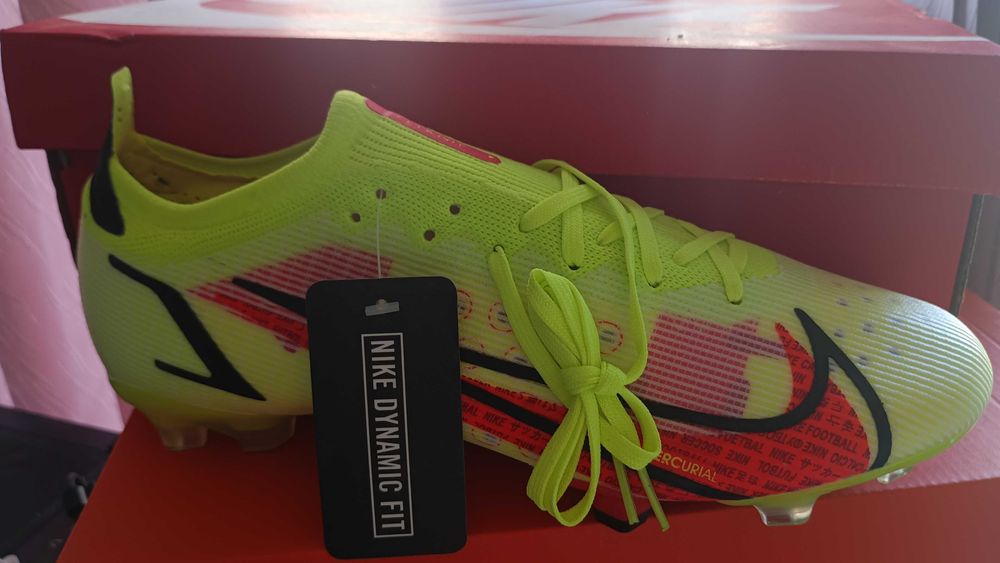 Бутонки Nike НОВИ