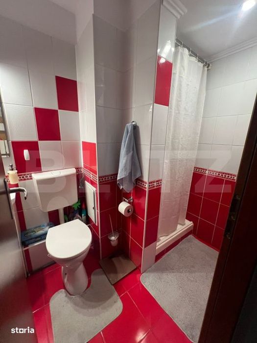 Apartament 4 camere, 86 mp, balcon, etaj intermediar, Calea Floresti