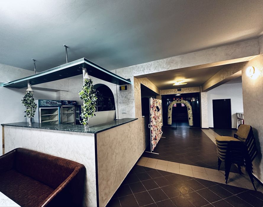 Spatiu comercial de inchiriat - 347 mp - centrul comunei Belcești