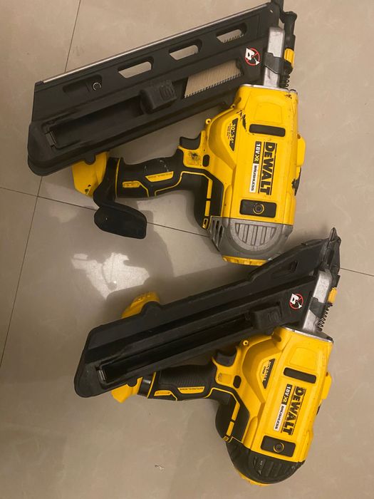 Corp pistol cuie dewalt dcn693 și dcn692 690
