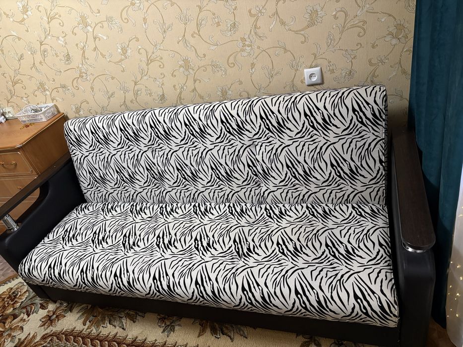 Диван двухспалка