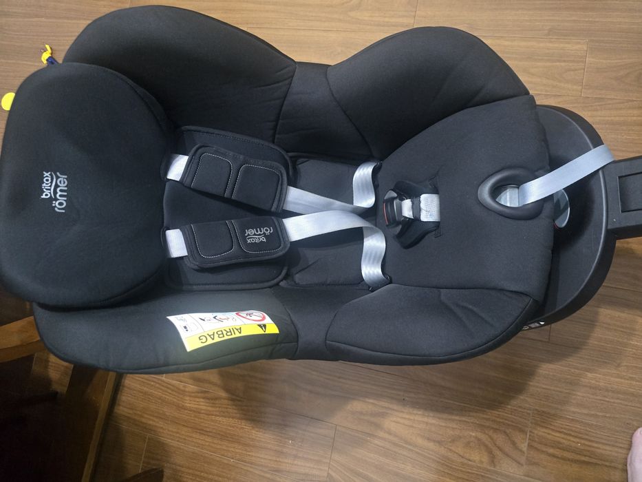 Scaun auto ISOFIX Britax Romer DUALFIX2