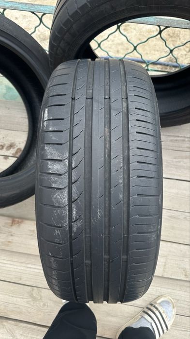 шина 245/45/18RR