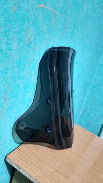 Продаётся лобовое ветровое стекло для мотоцикла, мопеда и скутера!