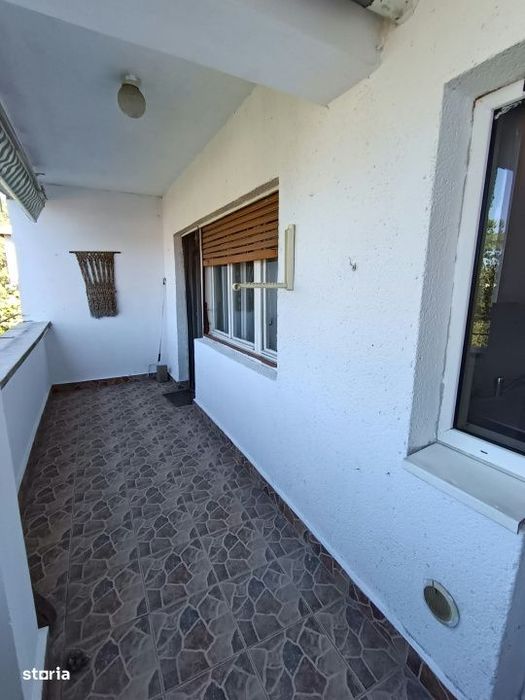 Apartament cu 3 camere, 2 bai si garaj ,cartier Sasar — fotografia 3
