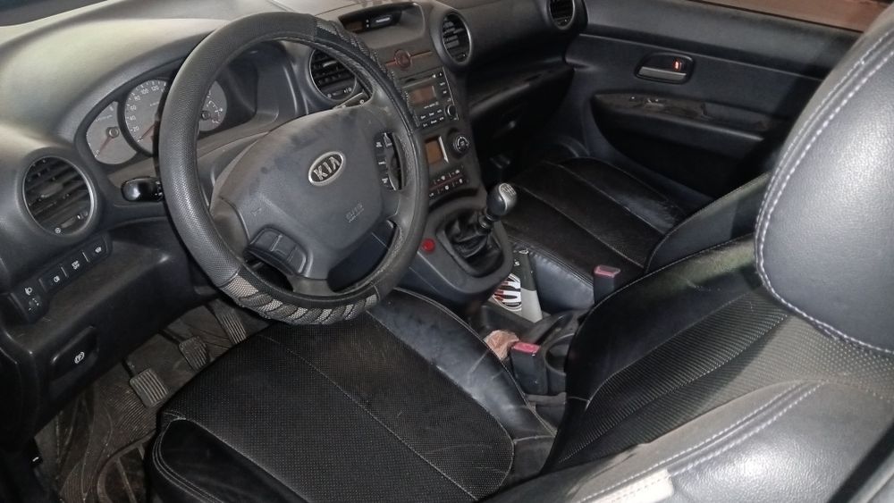 Kia carens 2.0 дизел