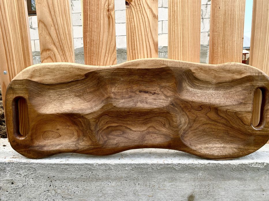 Platouri din lemn de nuc: O simfonie a naturii în bucătăria ta!!!