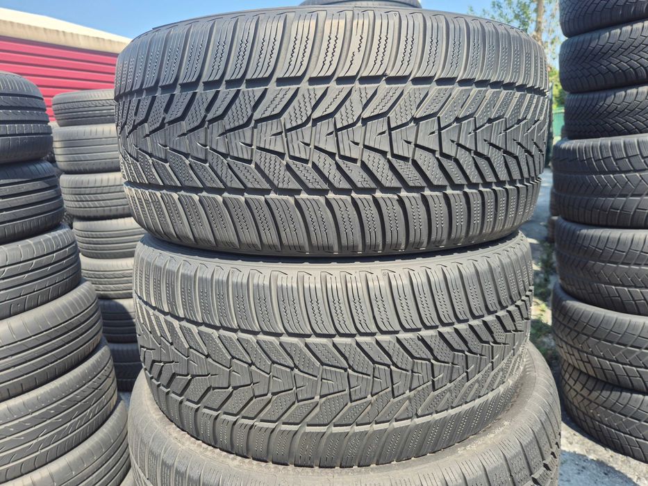 2 Anvelope M+S IARNA - 255/40/18 99V - Hankook Winter I*CEPT EVO 3 - CA NOU - DOT 2023 !