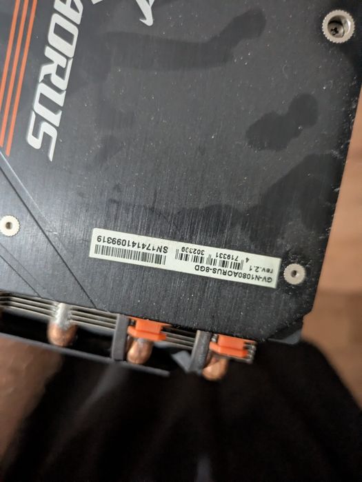1080 на 8гб аорус