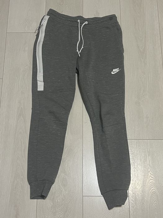 Nike tech fleece 2013