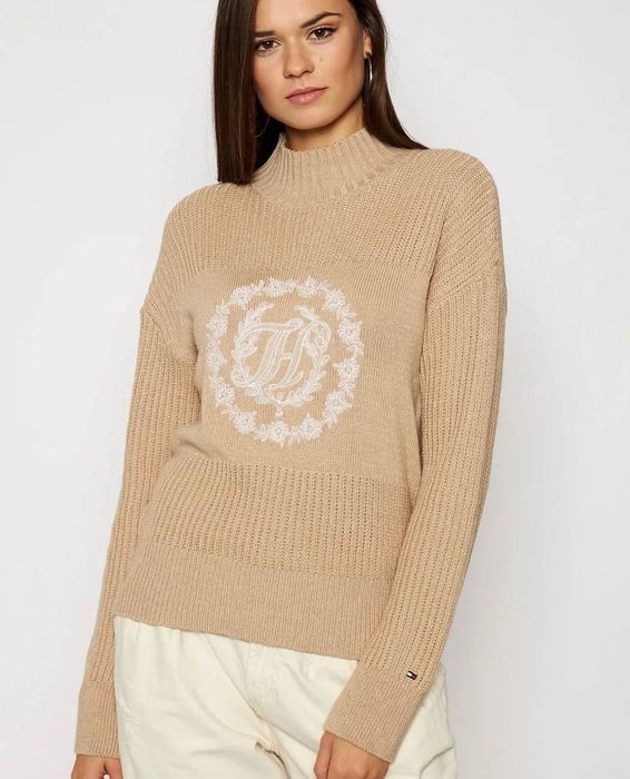 Свитер от Tommy Hilfiger