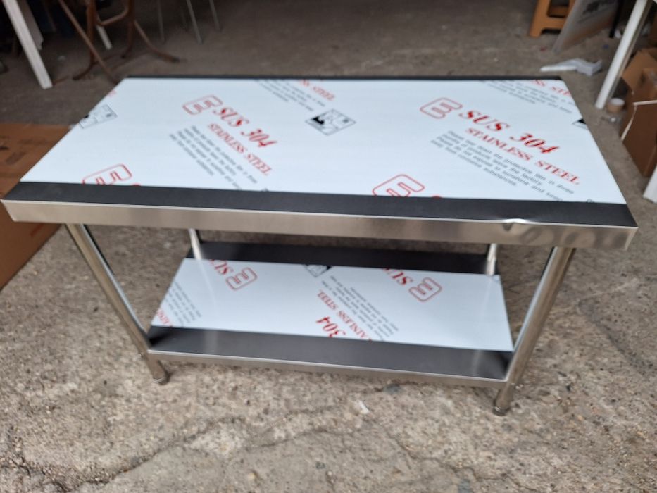Работни маси от неръждаема стомана- Нови
