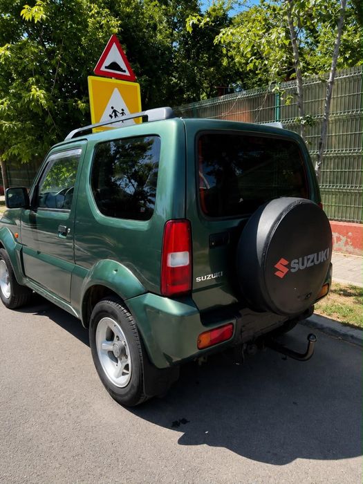 Suzuki Jimny 2010 1.5 L diesel 4 x 4 greu+usor fara rugina perfect functionala accept variante la 5500 euro