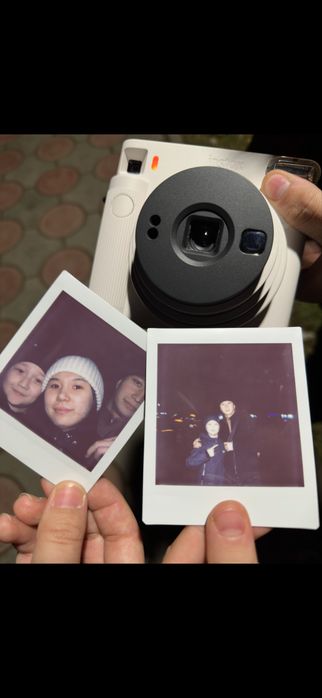 Продам Фотокамера Instax