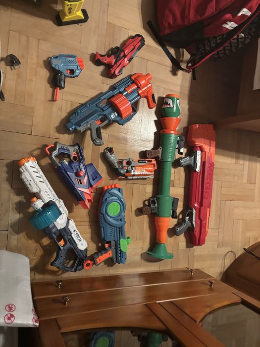 Разпродажба на детски пушки нърф и други марки. Nerf