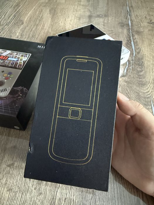 Продам нокиа 8800