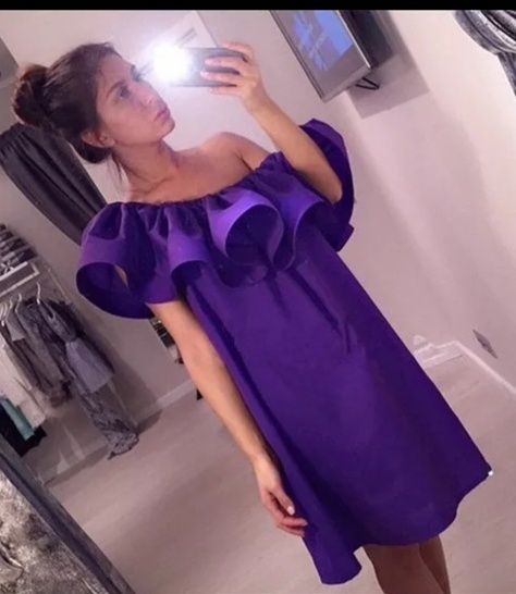 Продам фиолетовое платье.