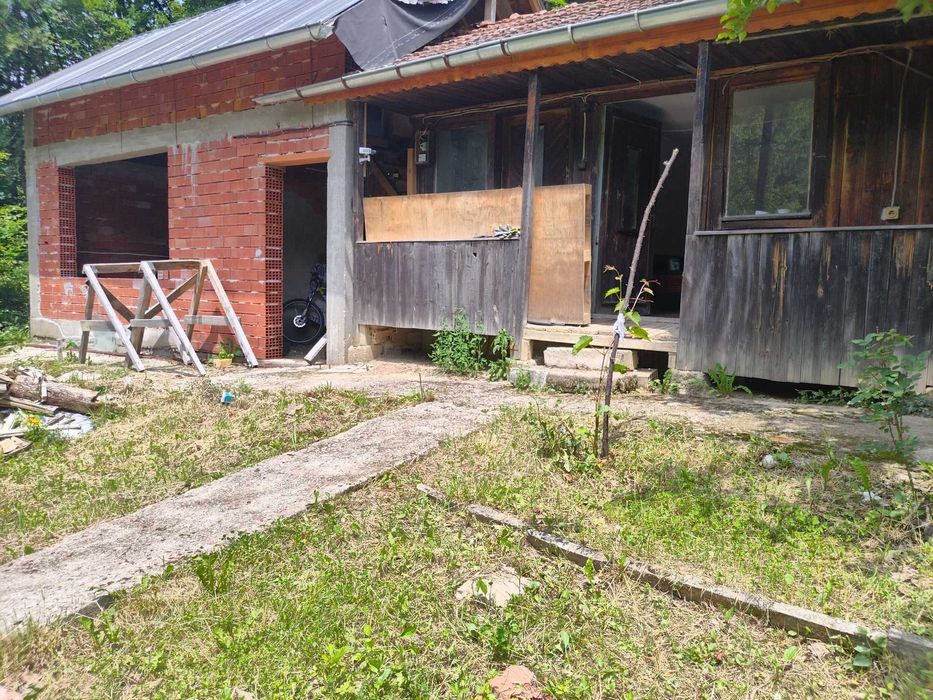 Продава се Къща в Троян - 100 кв.м за 128 €/кв.м - Снимка #1