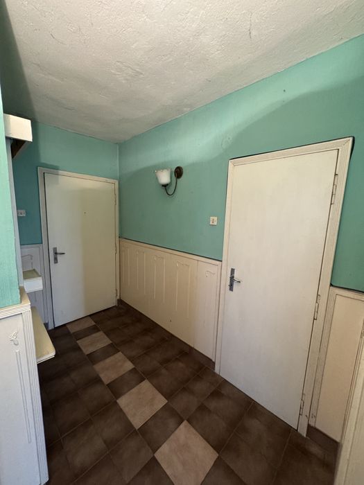 Продава се Тристаен апартамент в Варна, Виница - 65 кв.м за 785 €/кв.м - Снимка #12