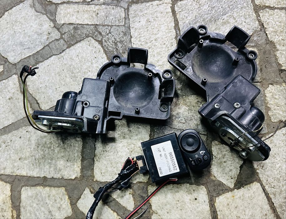 GENTRA боковой механизм от зеркала в комплекте