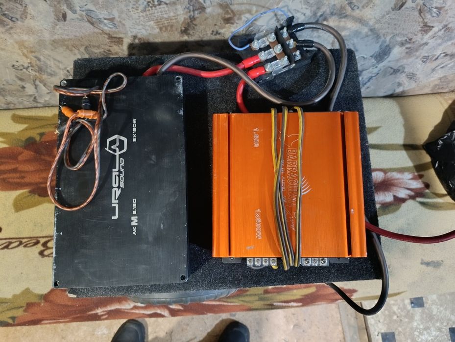 Продам сабвуфер в машину